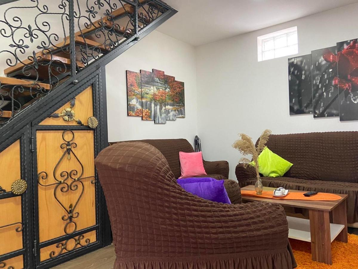 Stan na dan Gornji Milanovac-centar-Nova gradnja Apartment Bagian luar foto