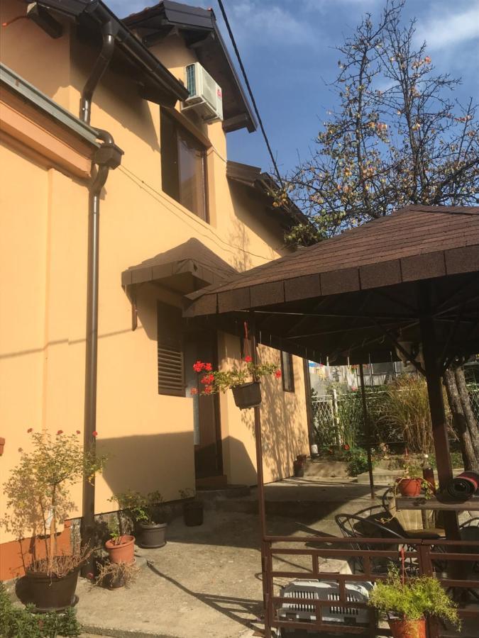 Stan na dan Gornji Milanovac-centar-Nova gradnja Apartment Bagian luar foto